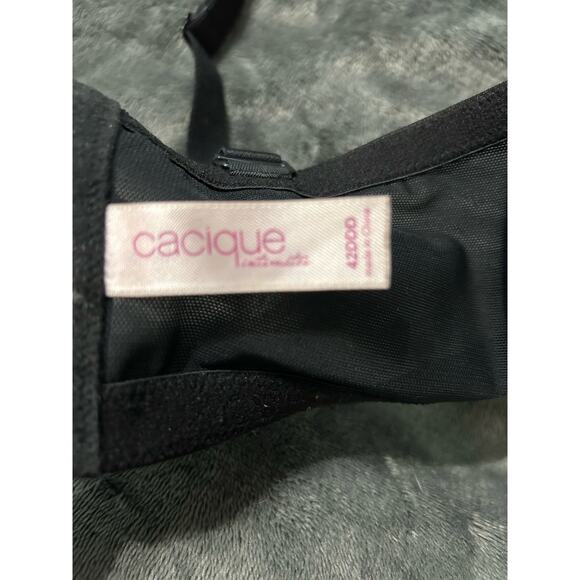 Cacique Bra beautiful colors leopard floral print with lace, Size 42DDD - Picture 6 of 8